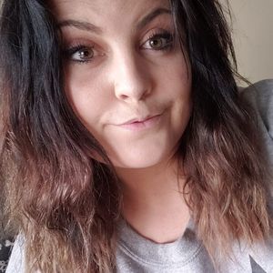 Meet your Posher, Rebekah